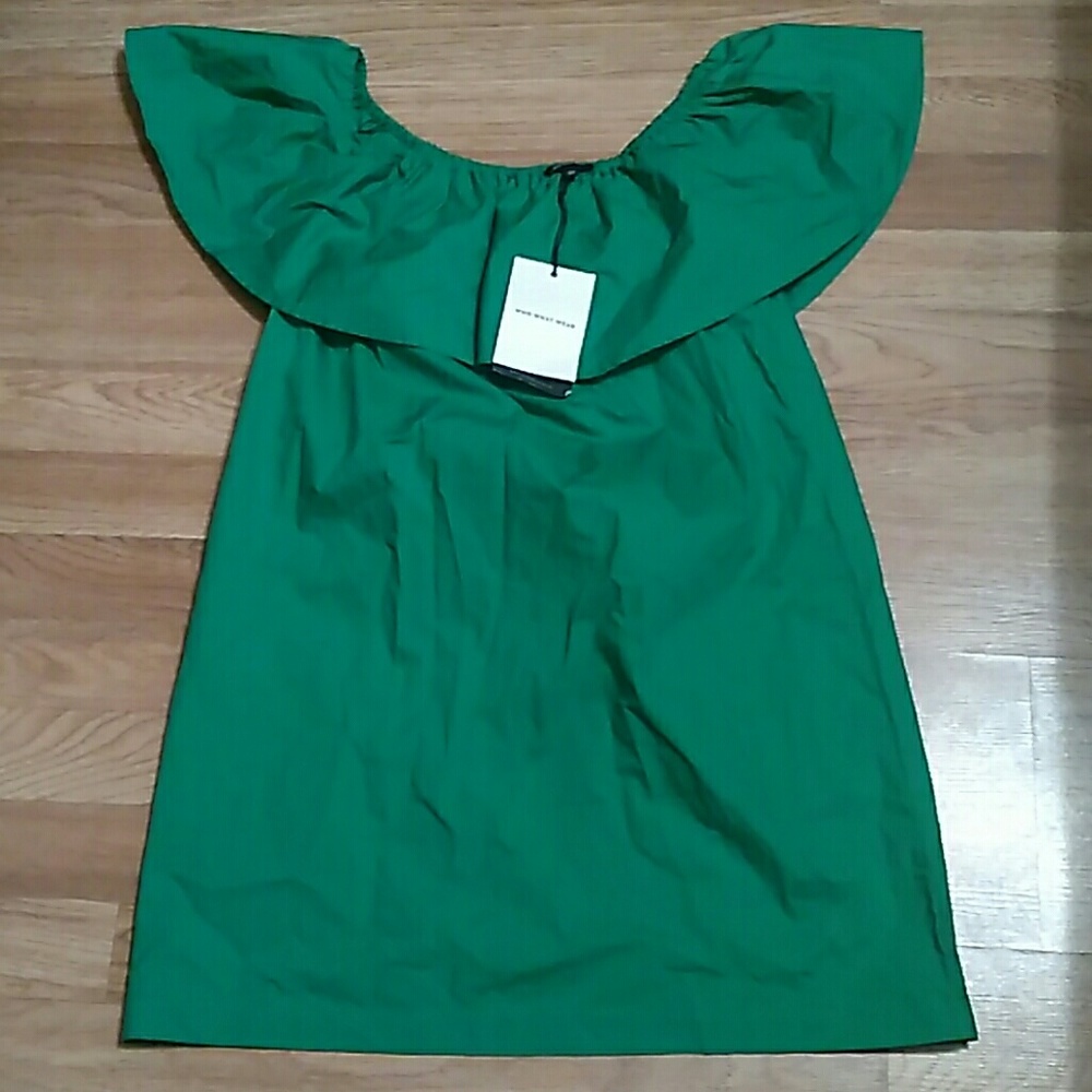 Off shoulder dress